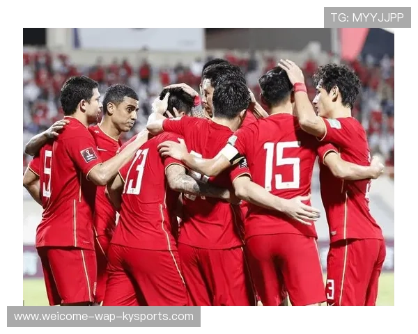 国足训练内容曝光引发球迷讨论，国足训练营